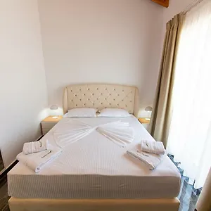santa-oliva-suites.albaniahotels.org/